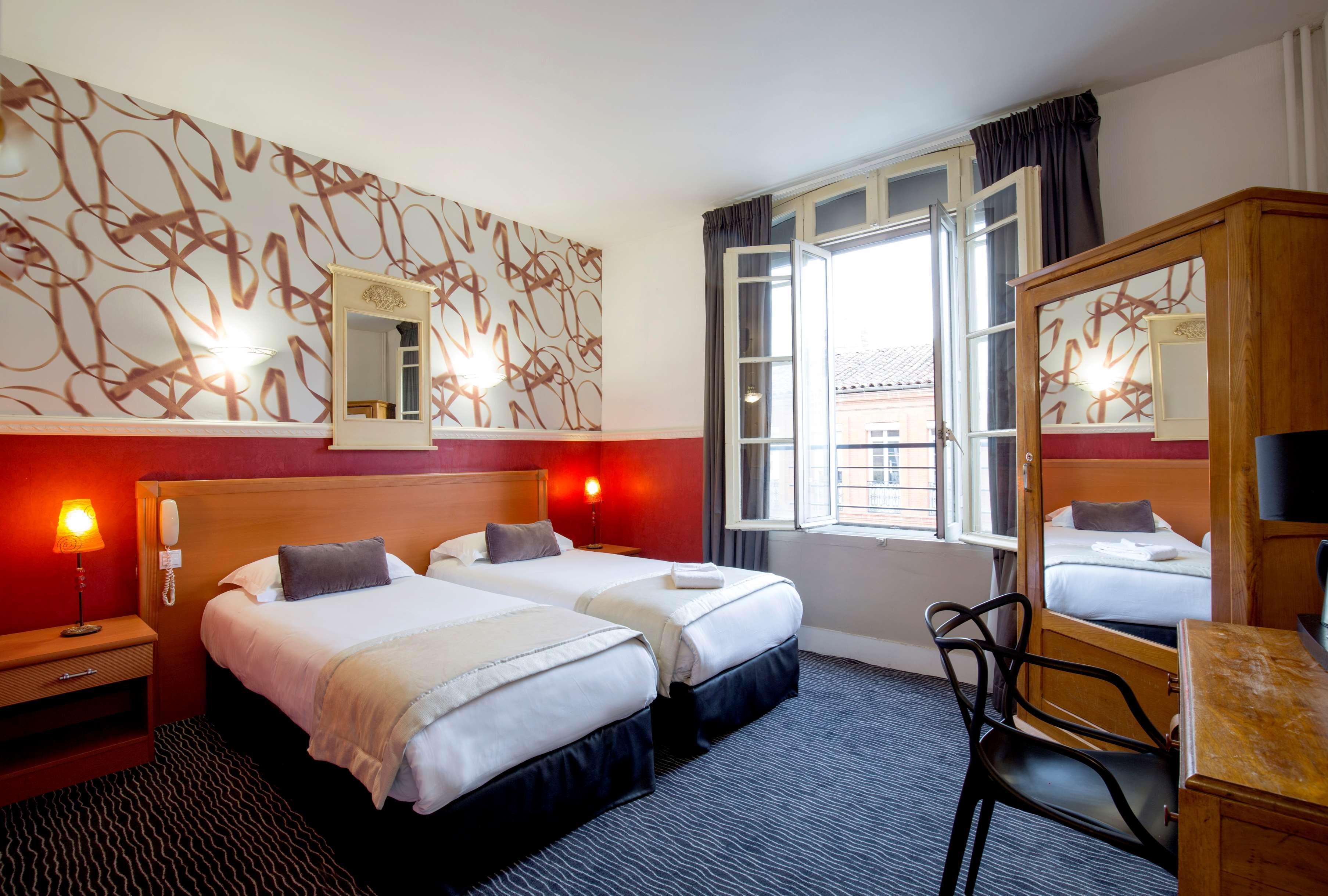 Hotel Raymond 4 Toulouse Exterior foto